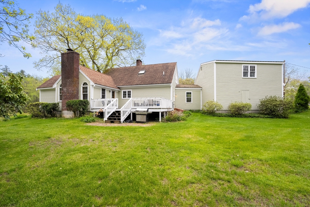 50 Mill Ln, Cohasset