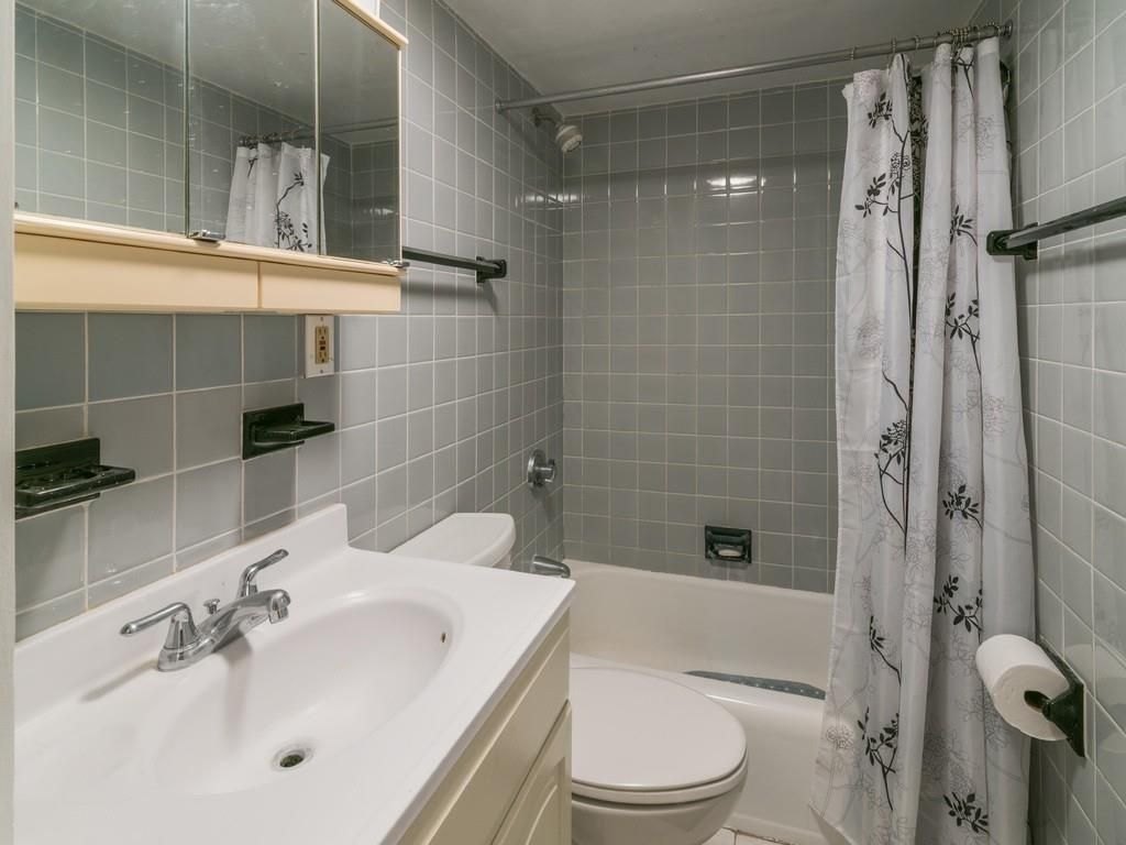 1 bed, 1 bath apartment for rent at 1480 Commonwealth Ave Unit 1B, Brighton — photo 9 of 14