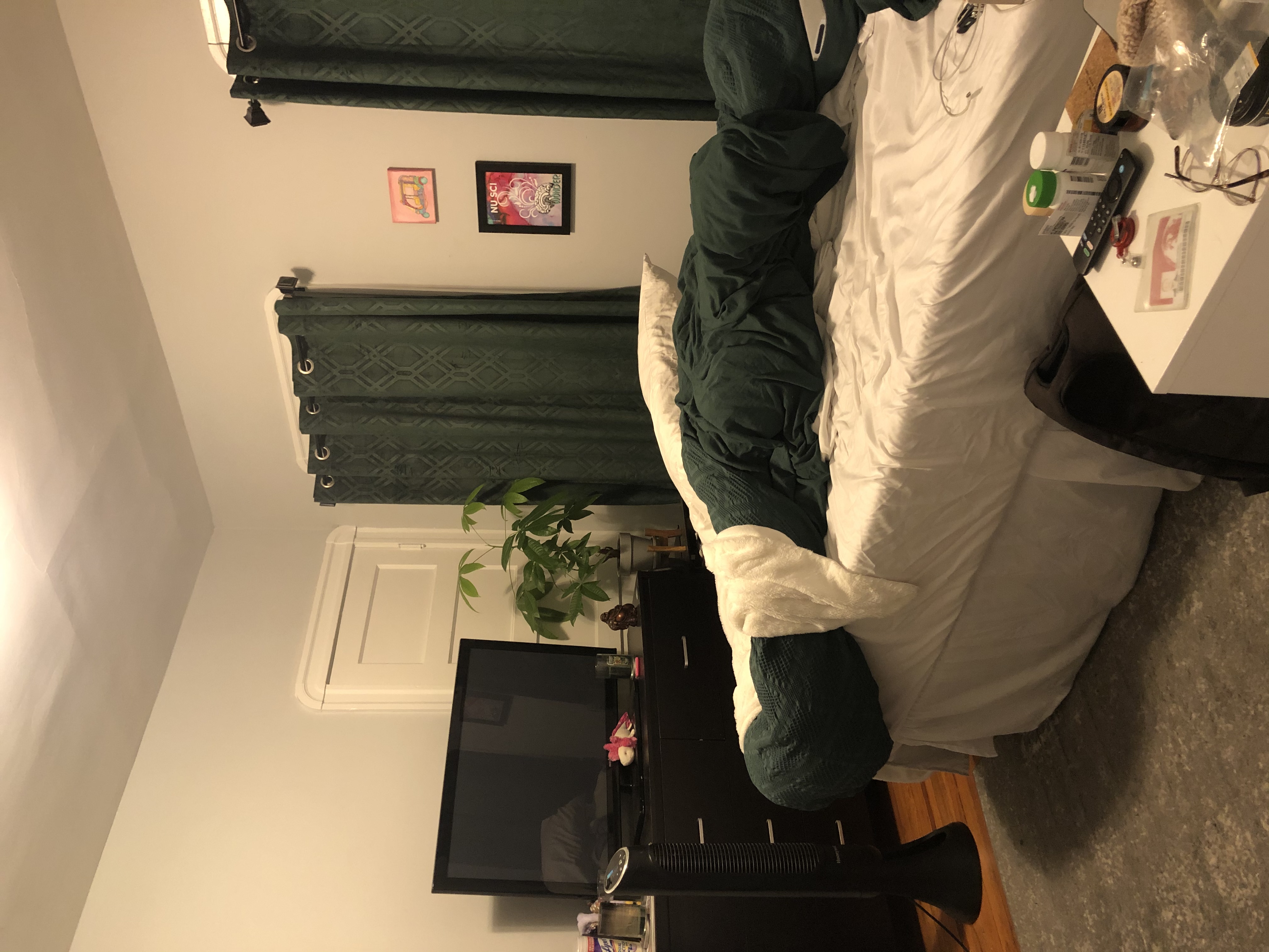 5 bed, 2 bath apartment for rent at 32 Hawthorne Unit 2, Porter Square — photo 5 of 11