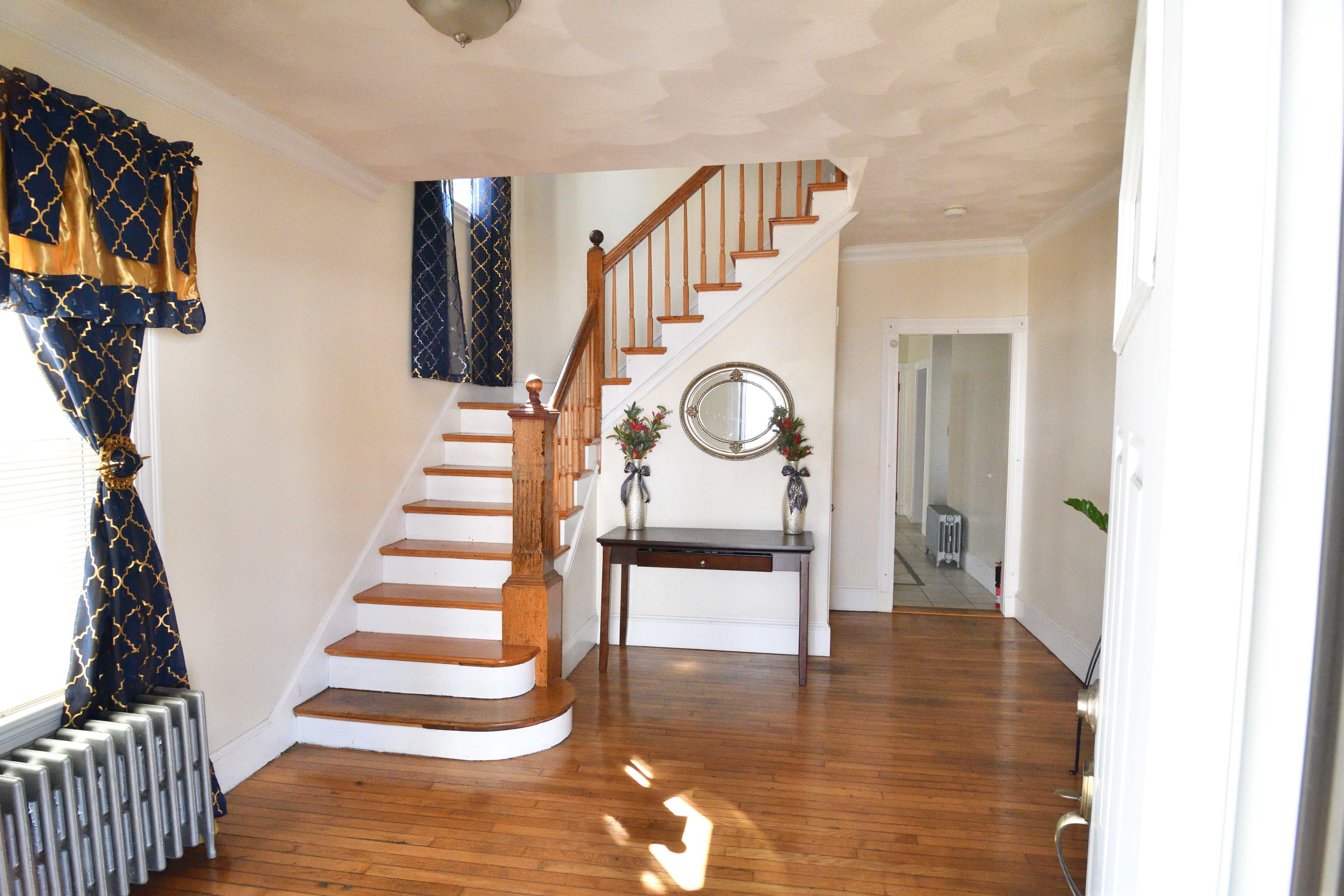 5 bed, 3 bath apartment for rent at 592 Park Unit House, Dorchester — photo 1 of 21