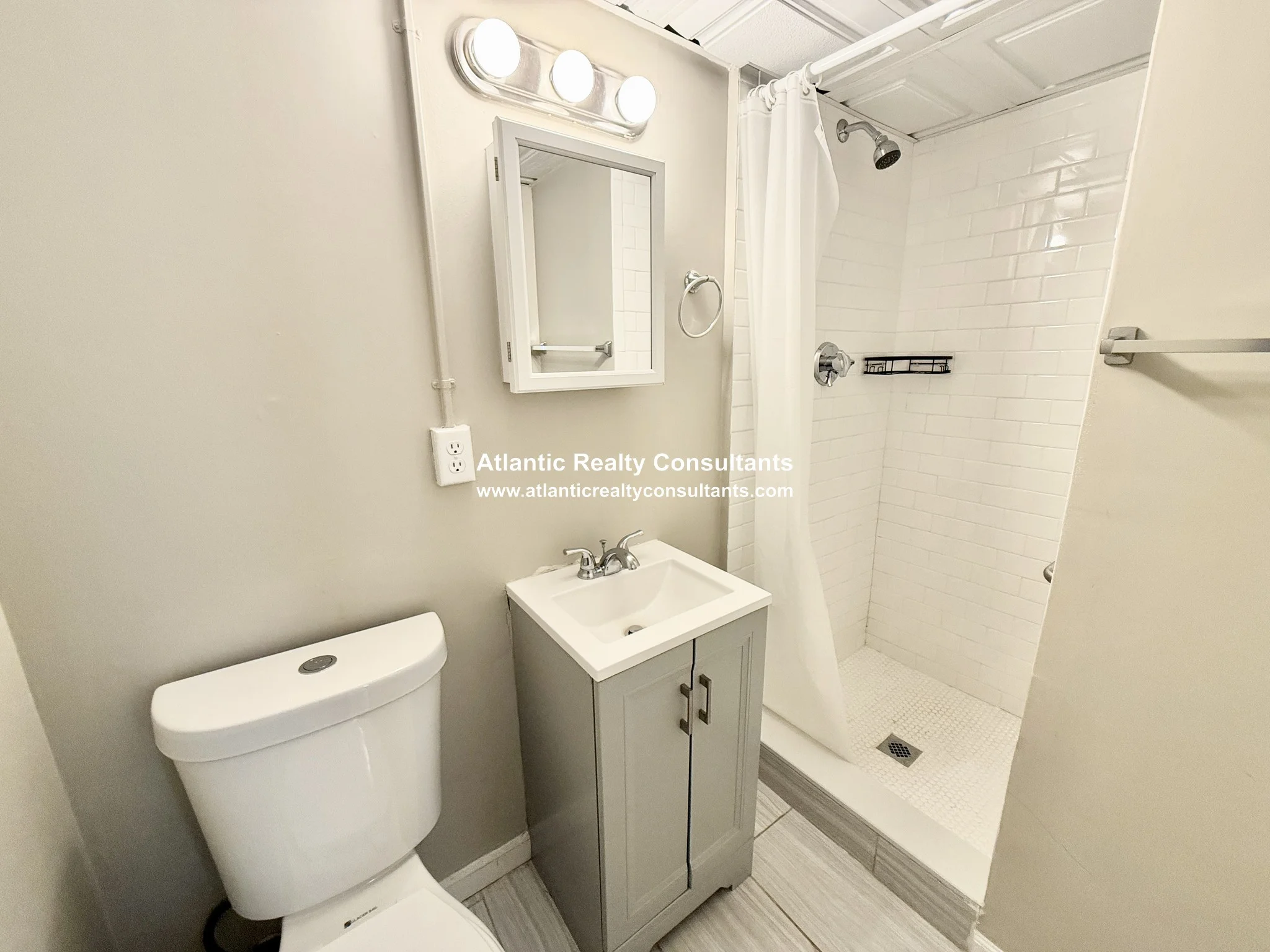 125 Trapelo Rd, Belmont