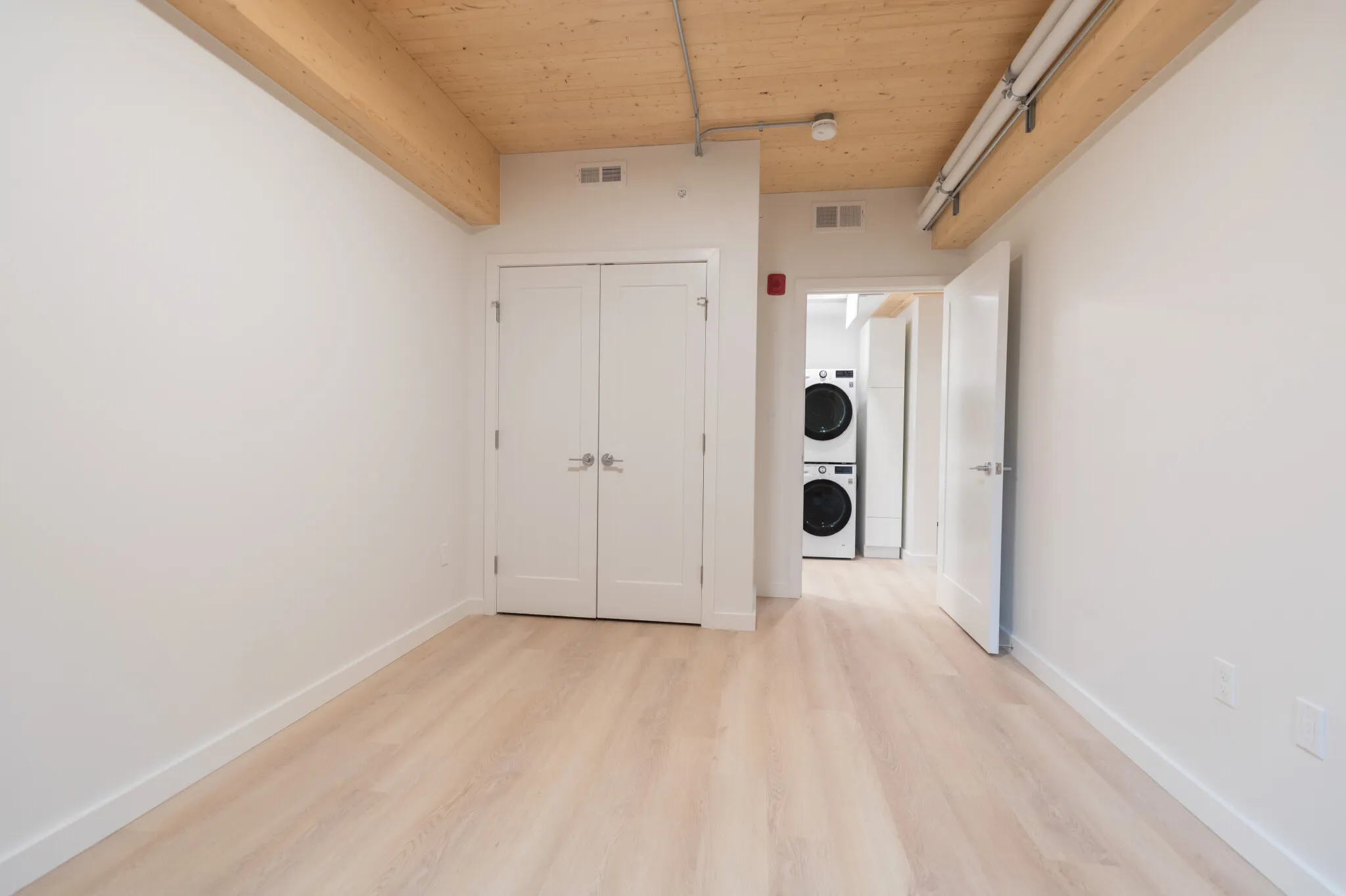 11 East Lenox St, Roxbury