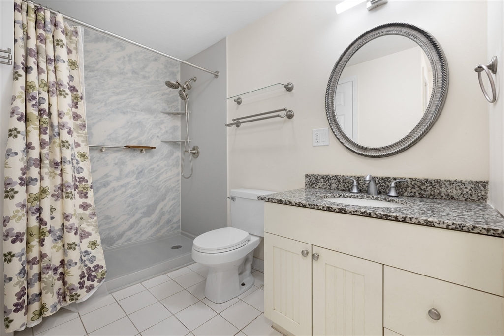 39 Montgomery St, North Cambridge