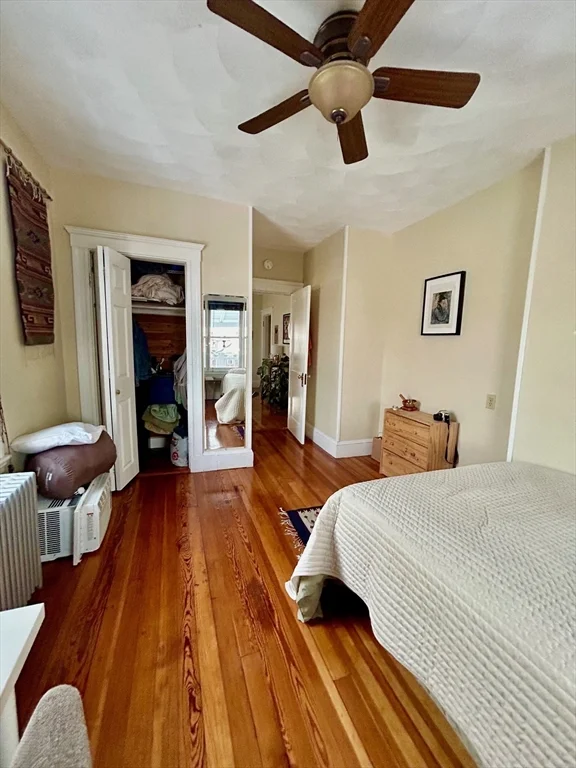 11 Heath, Somerville