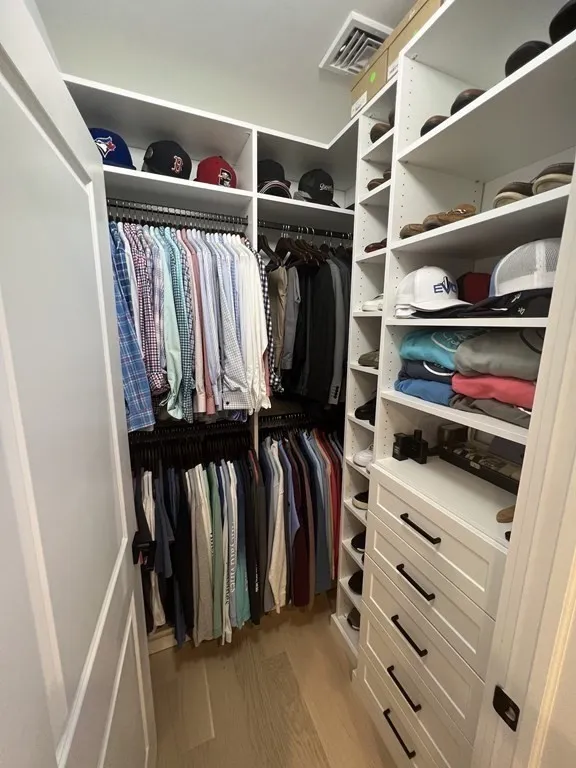 398 Bremen St, East Boston