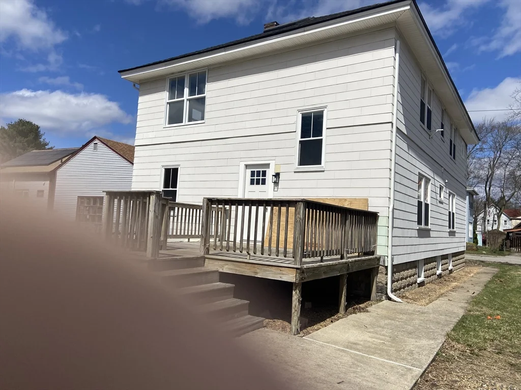 16 Taft St, Uxbridge