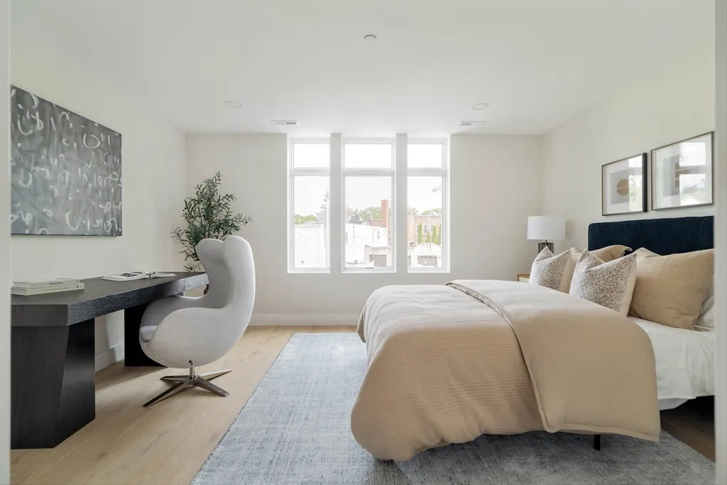20 Kinmonth Rd, Newton