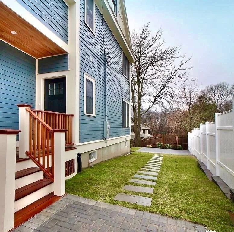 49 Cottage St, Newton Upper Falls