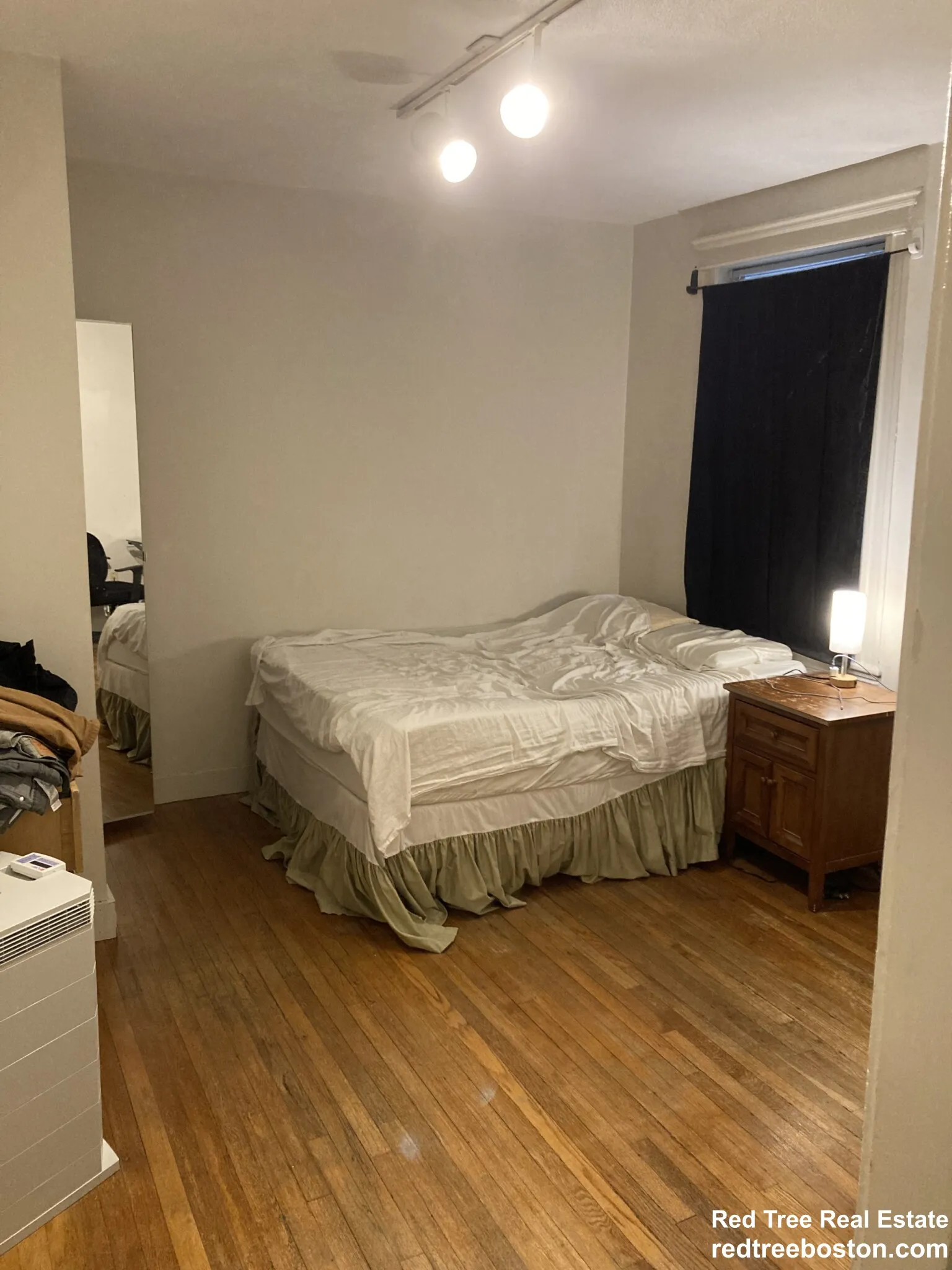 1673 Commonwealth Ave, Brighton