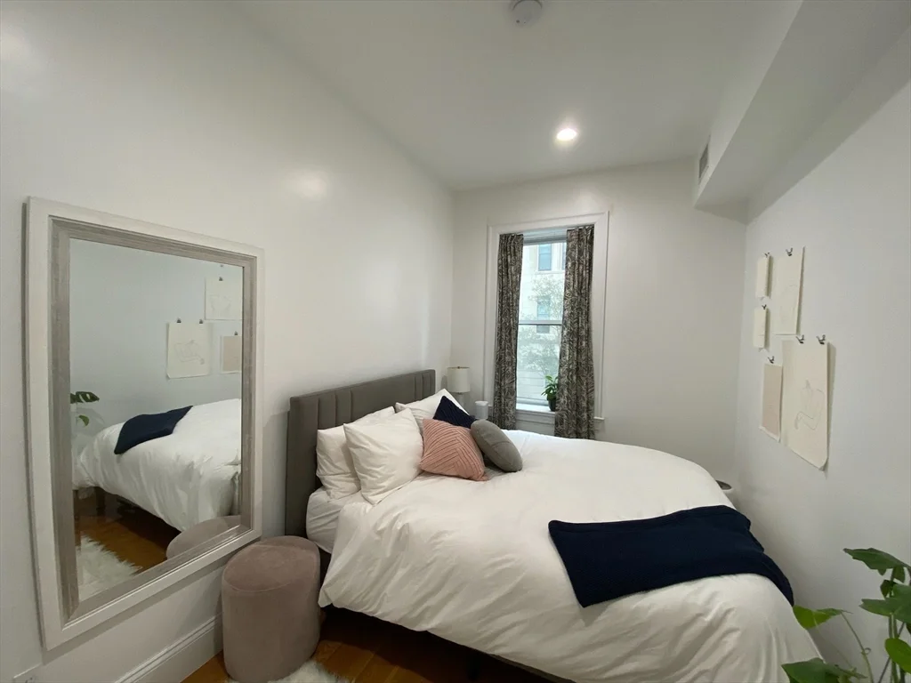 15 Garrison St, Back Bay