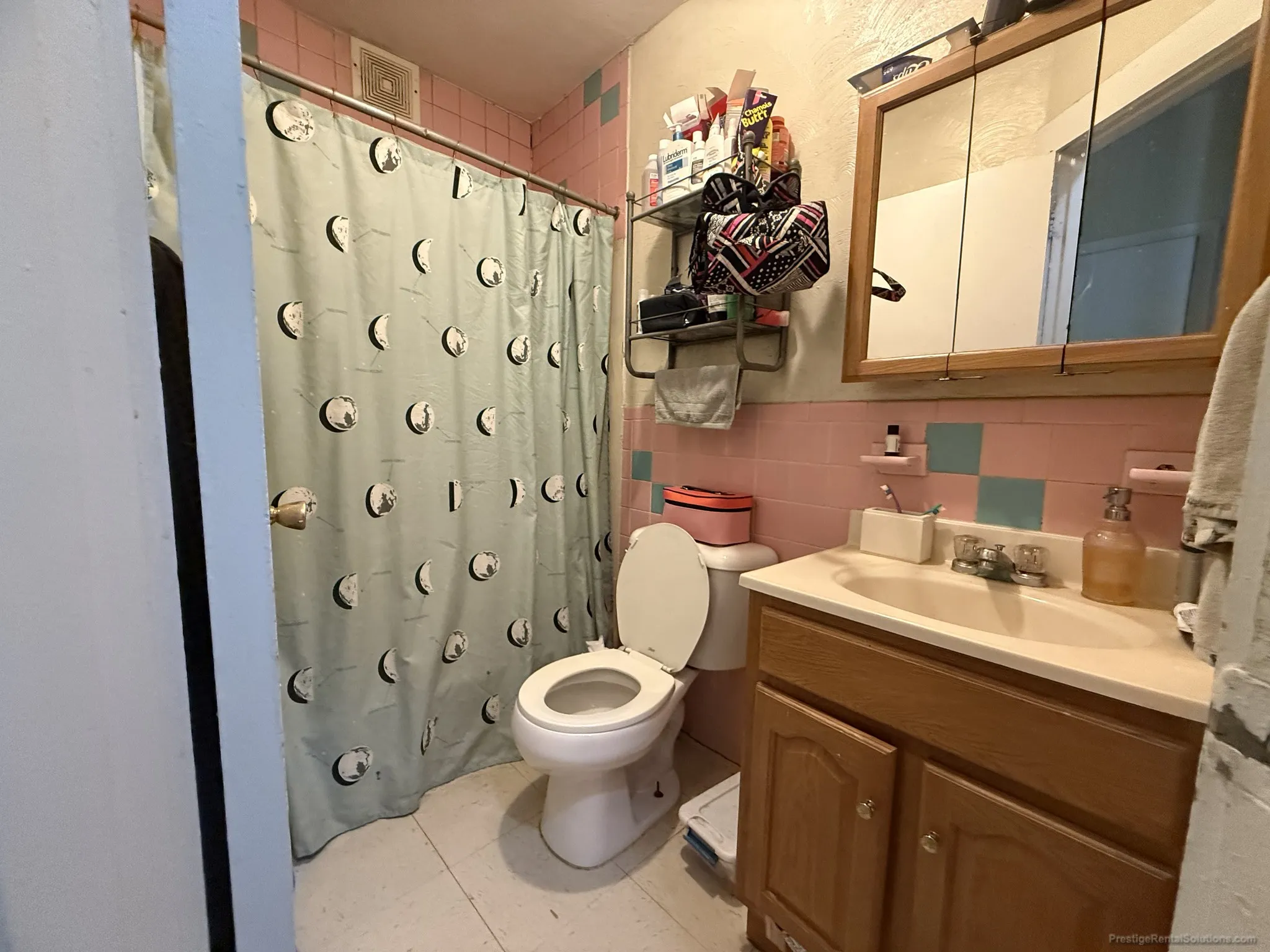 75 South Huntington Ave, Jamaica Plain