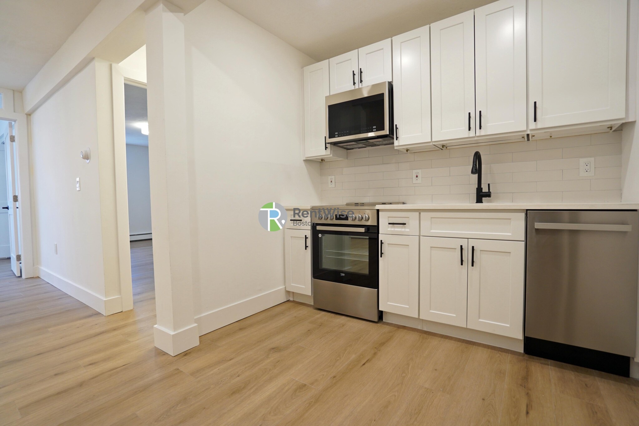 745 East 6th St, South Boston