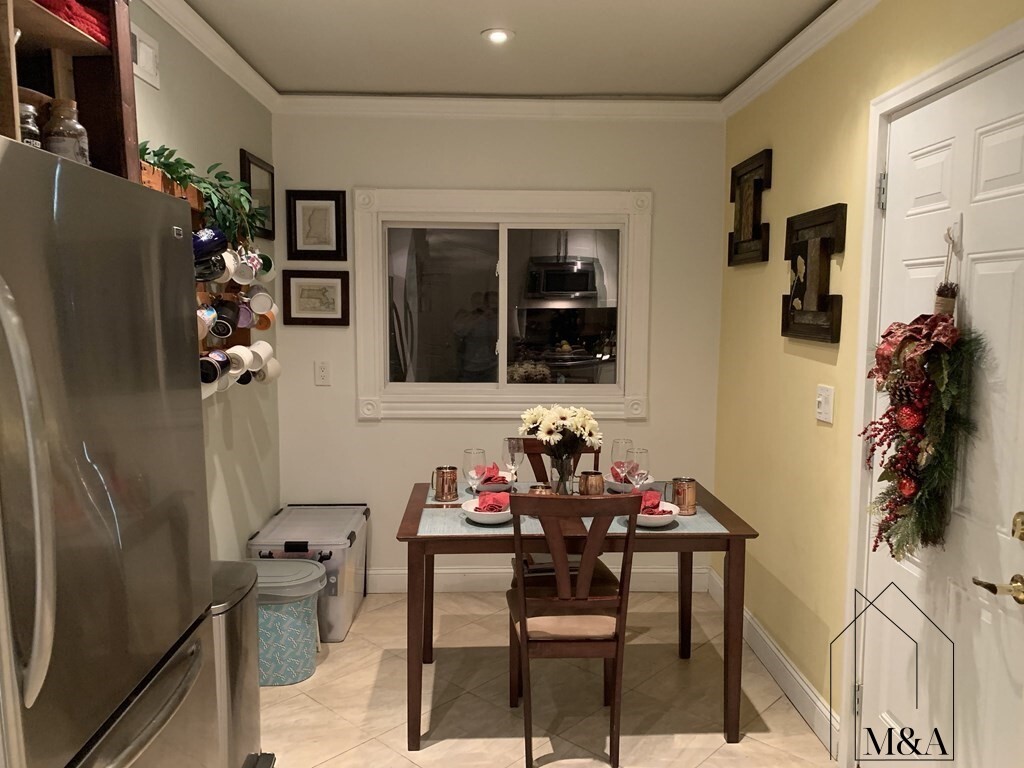 7 Monastery Rd, Brighton