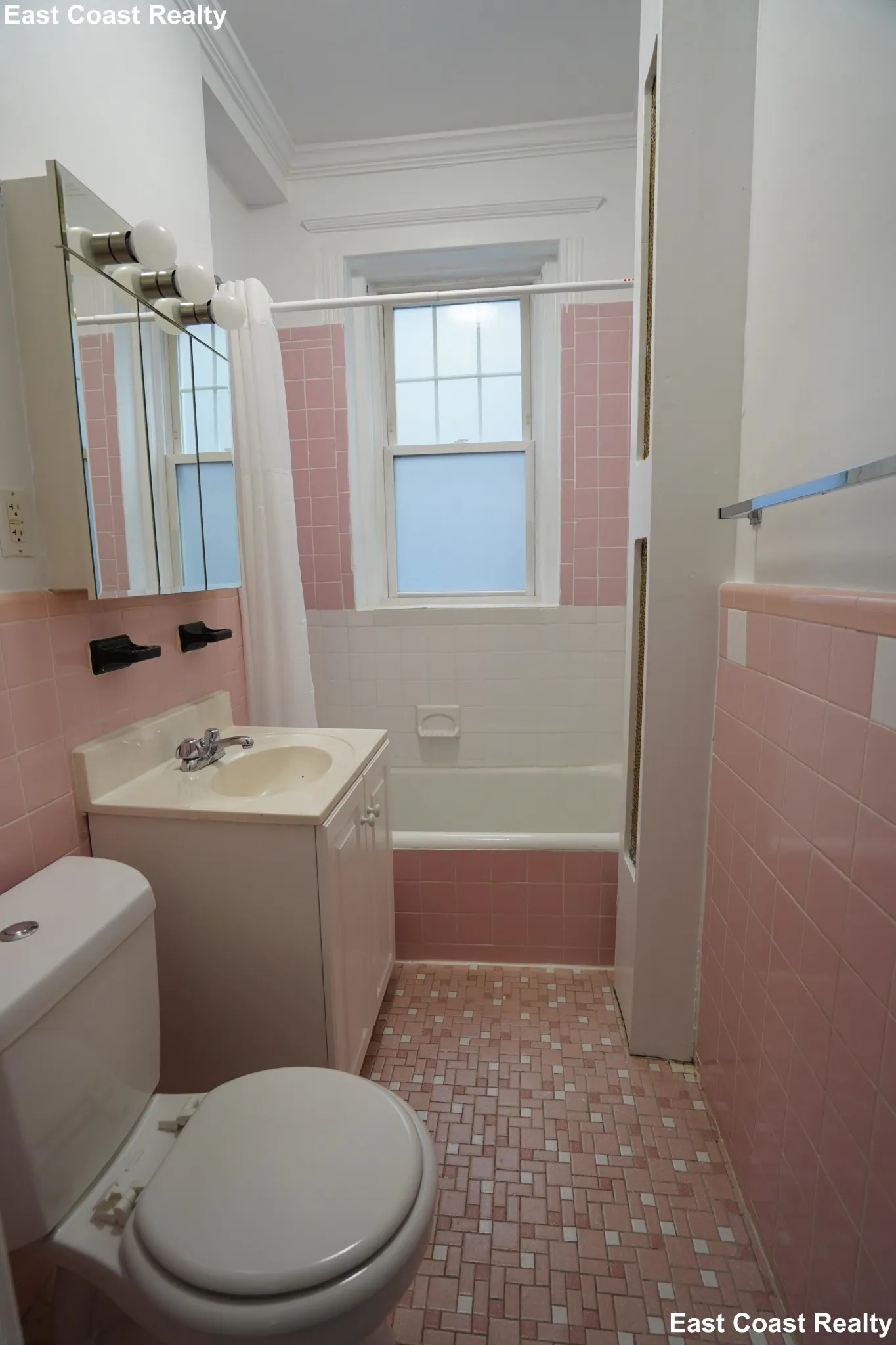 115 Kilsyth Rd, Brighton