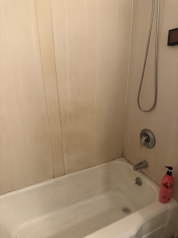 329 Bedford St, Lexington