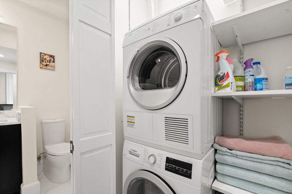 285 Clarendon St, Back Bay