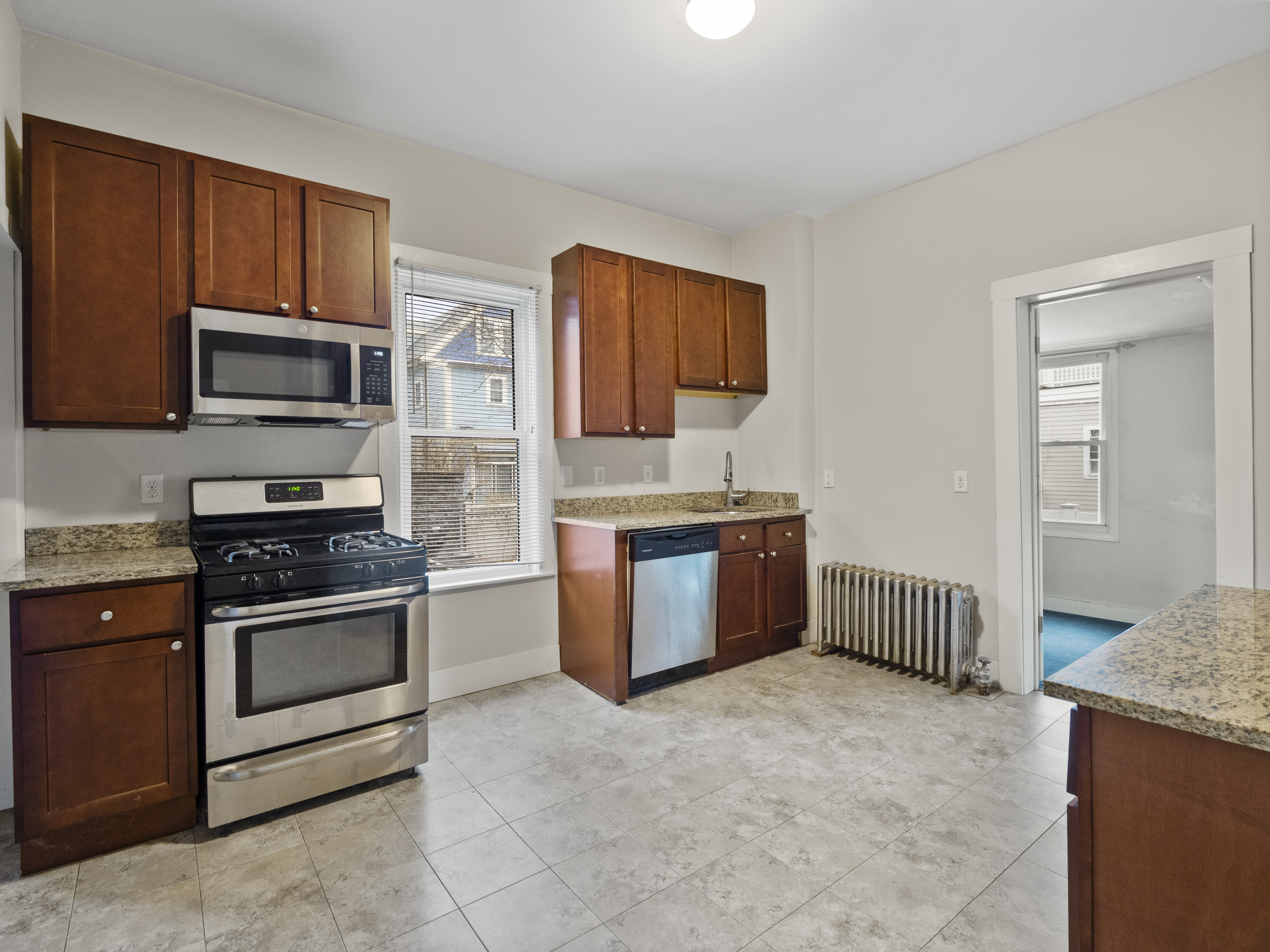 44 Cameron Ave, Teele Square