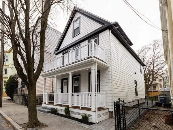 70 Moreland St, Somerville