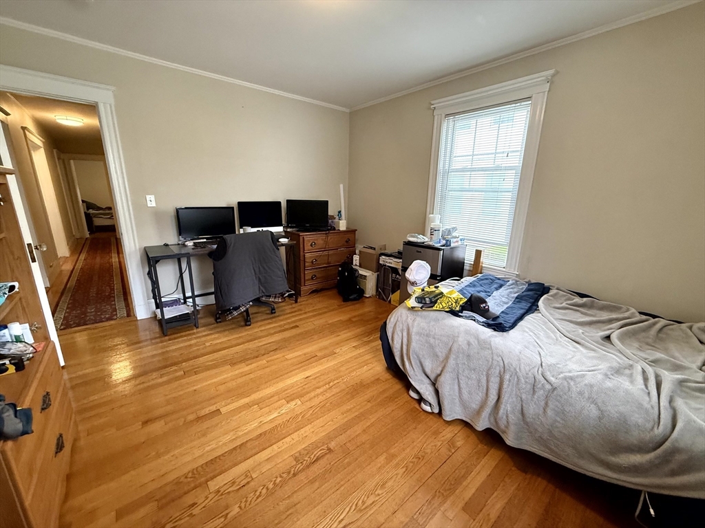 78 Hunnewell Ave, Brighton