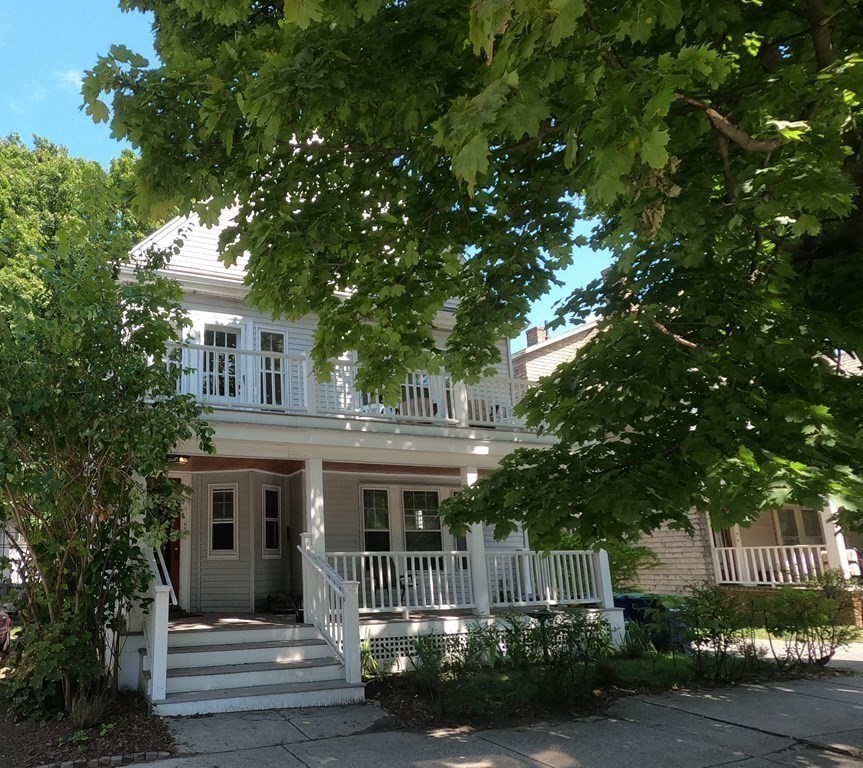 911 Broadway, Davis Square