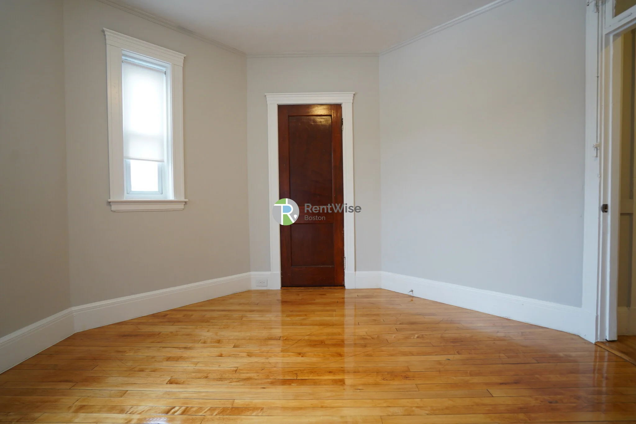 90 Cypress St, Emerson Gardens