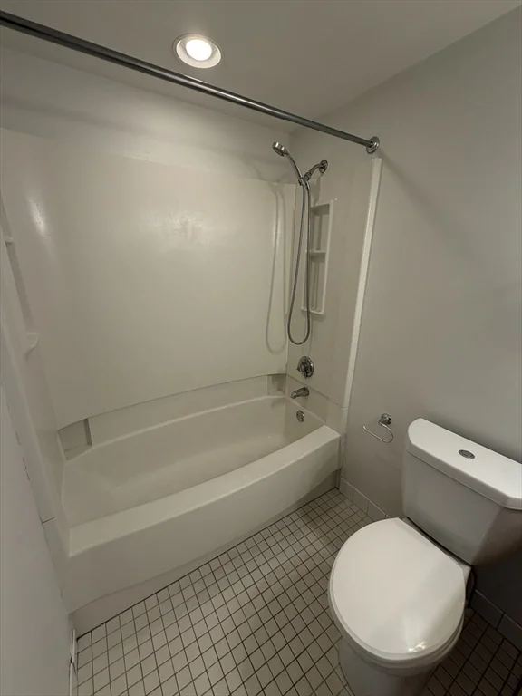 10 Museum Way, East Cambridge