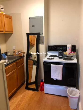 464 Beacon St, Back Bay