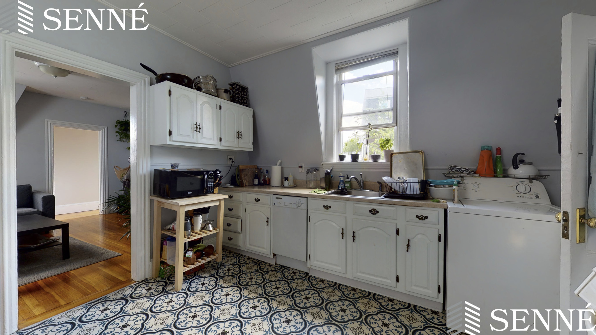 53 Main St, Winter Hill