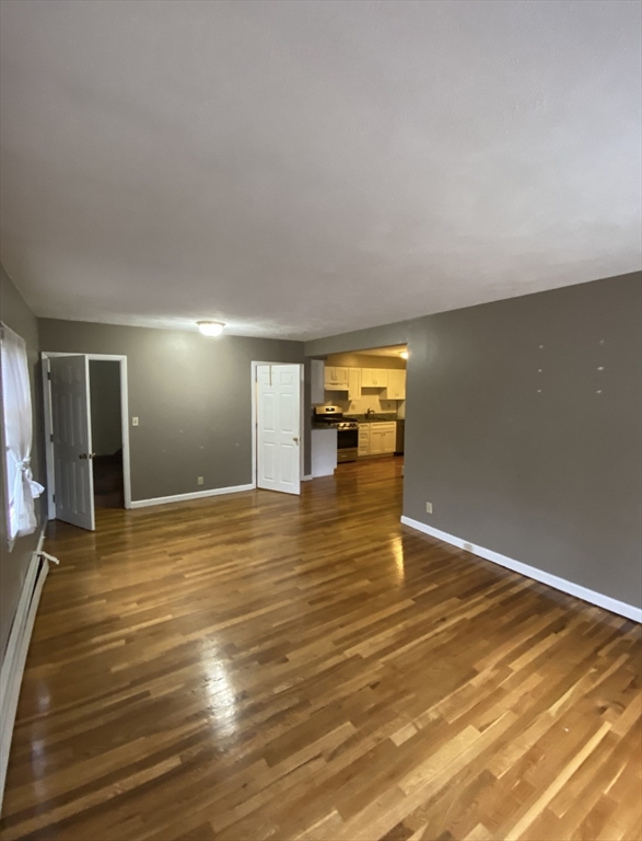 1125 Chestnut St, Newton