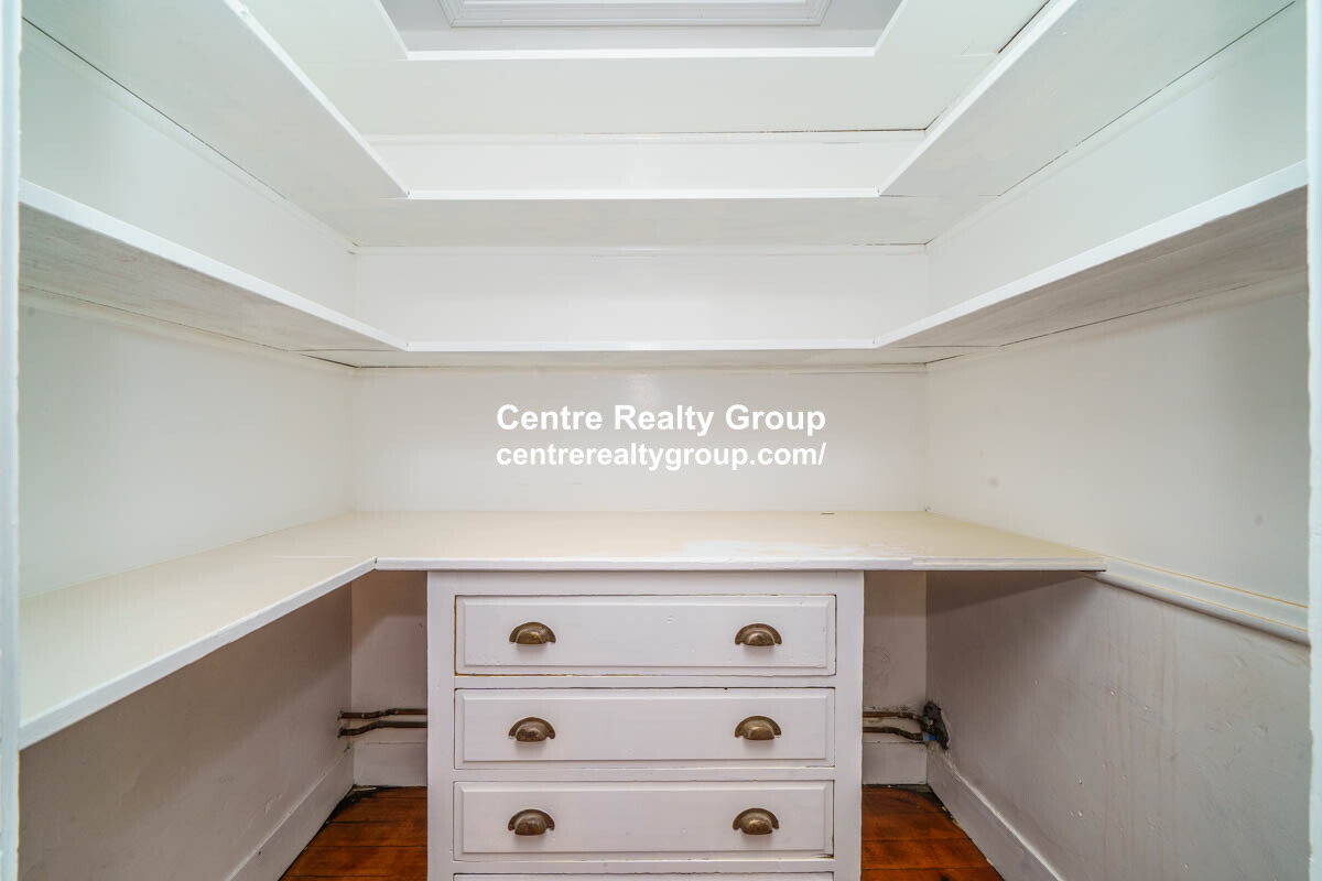 1590 Cambridge St, Harvard Square