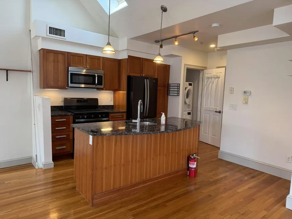 23 Lake St, Union Square