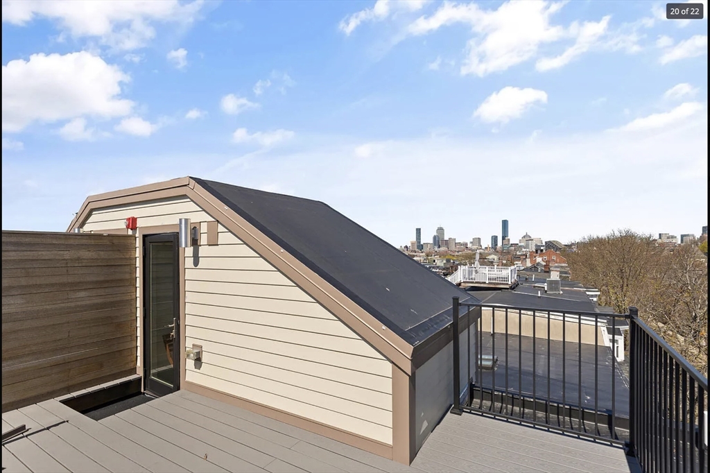 447 W 4th St, South Boston