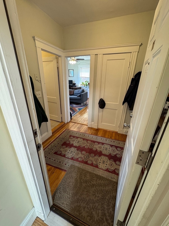 6 Sherborn Ct, South Medford