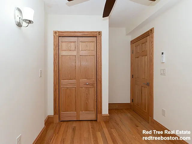 48 Garden St, Beacon Hill