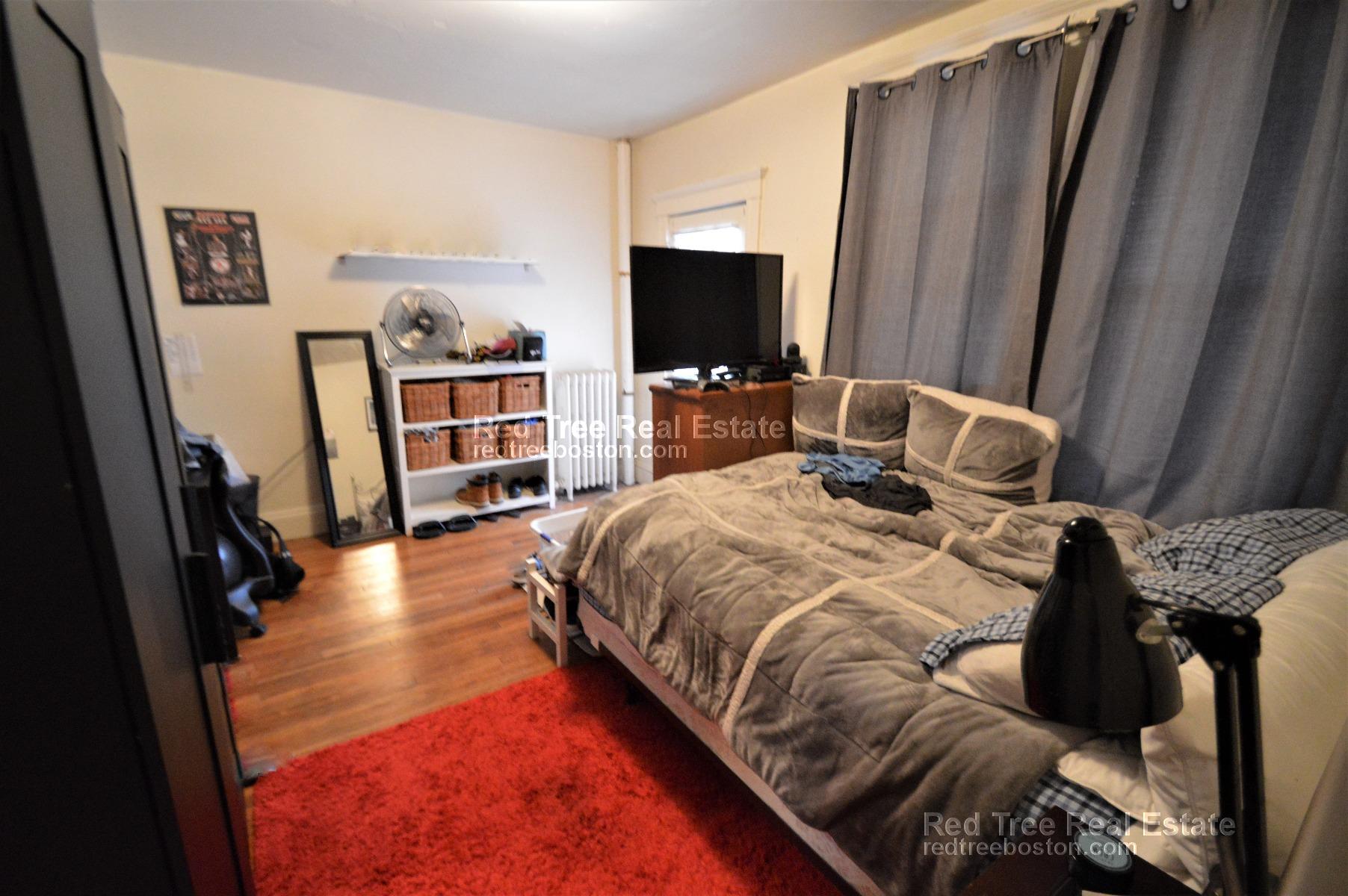 1634 Commonwealth Ave, Brighton