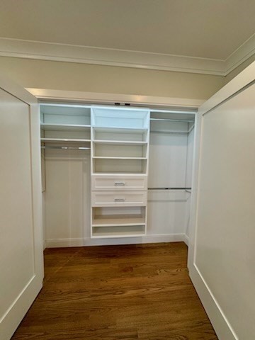 49 Dustin, Boston