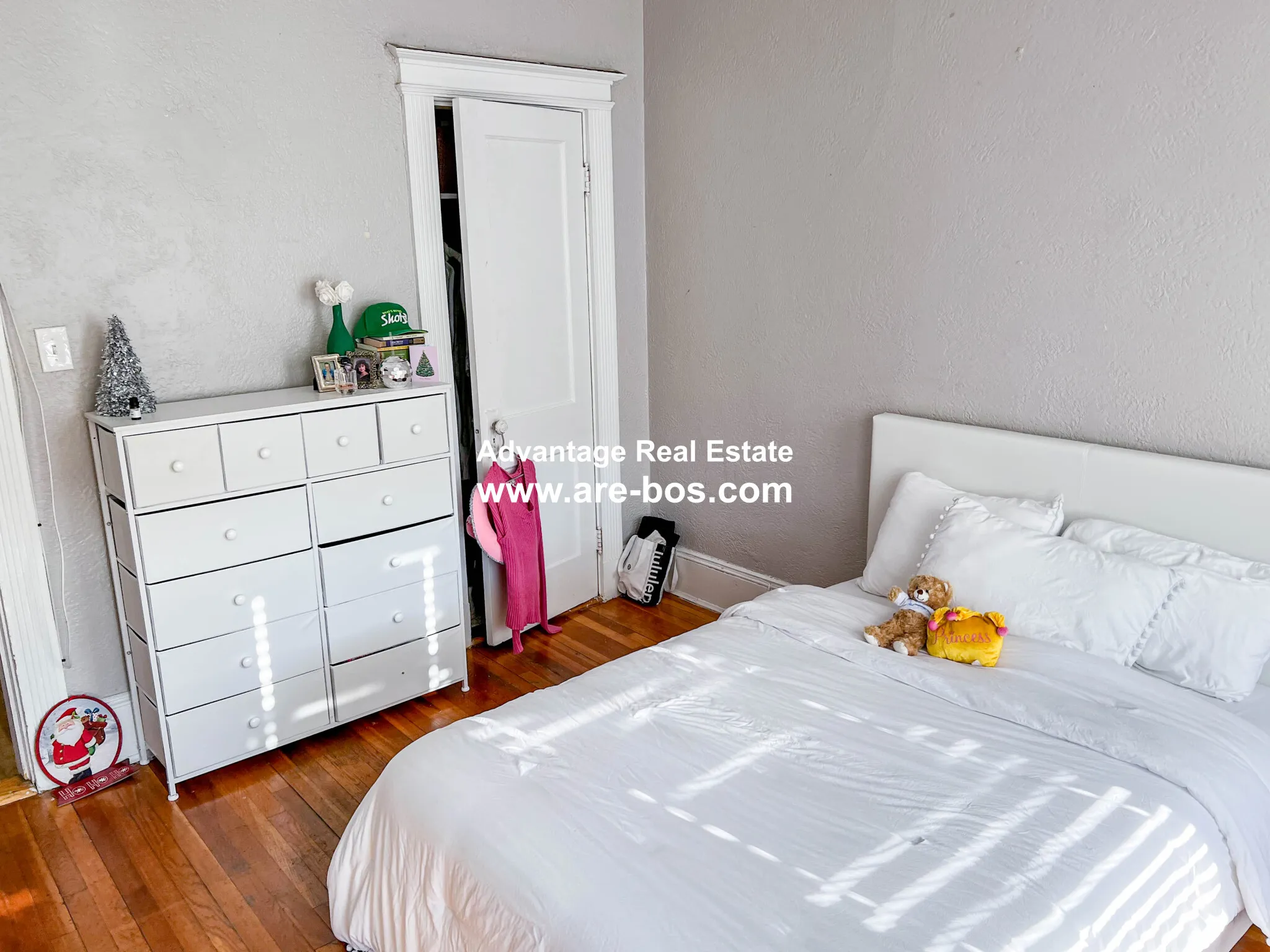 1056 Commonwealth Ave, Brighton