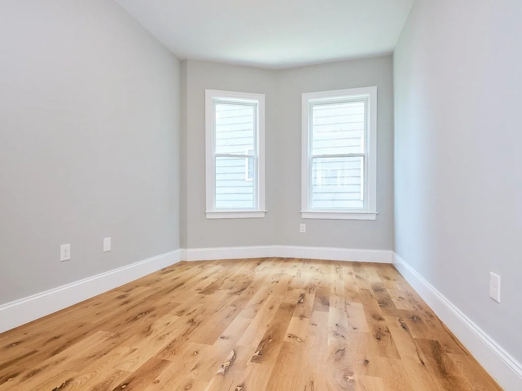 1114 Saratoga St, East Boston