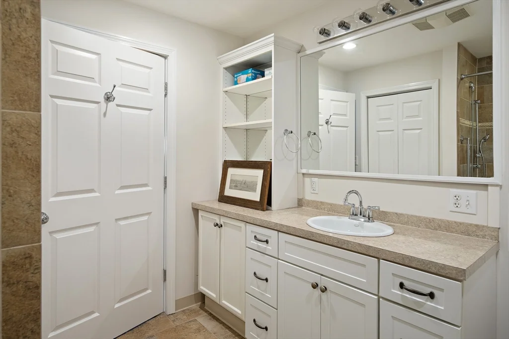 97 Winthrop Shore Dr, Winthrop Beach