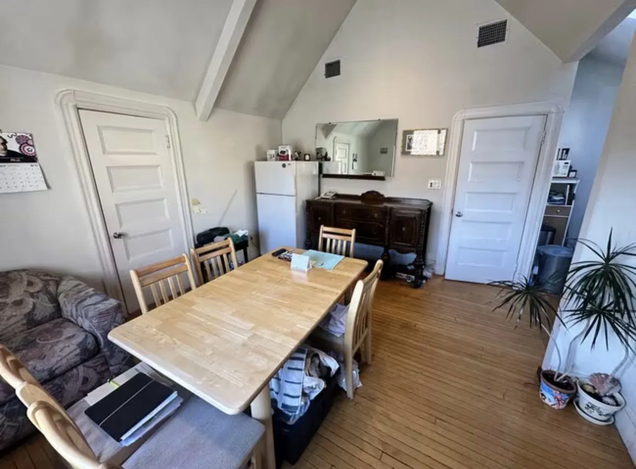 147 Willow Ave, Powder House Square