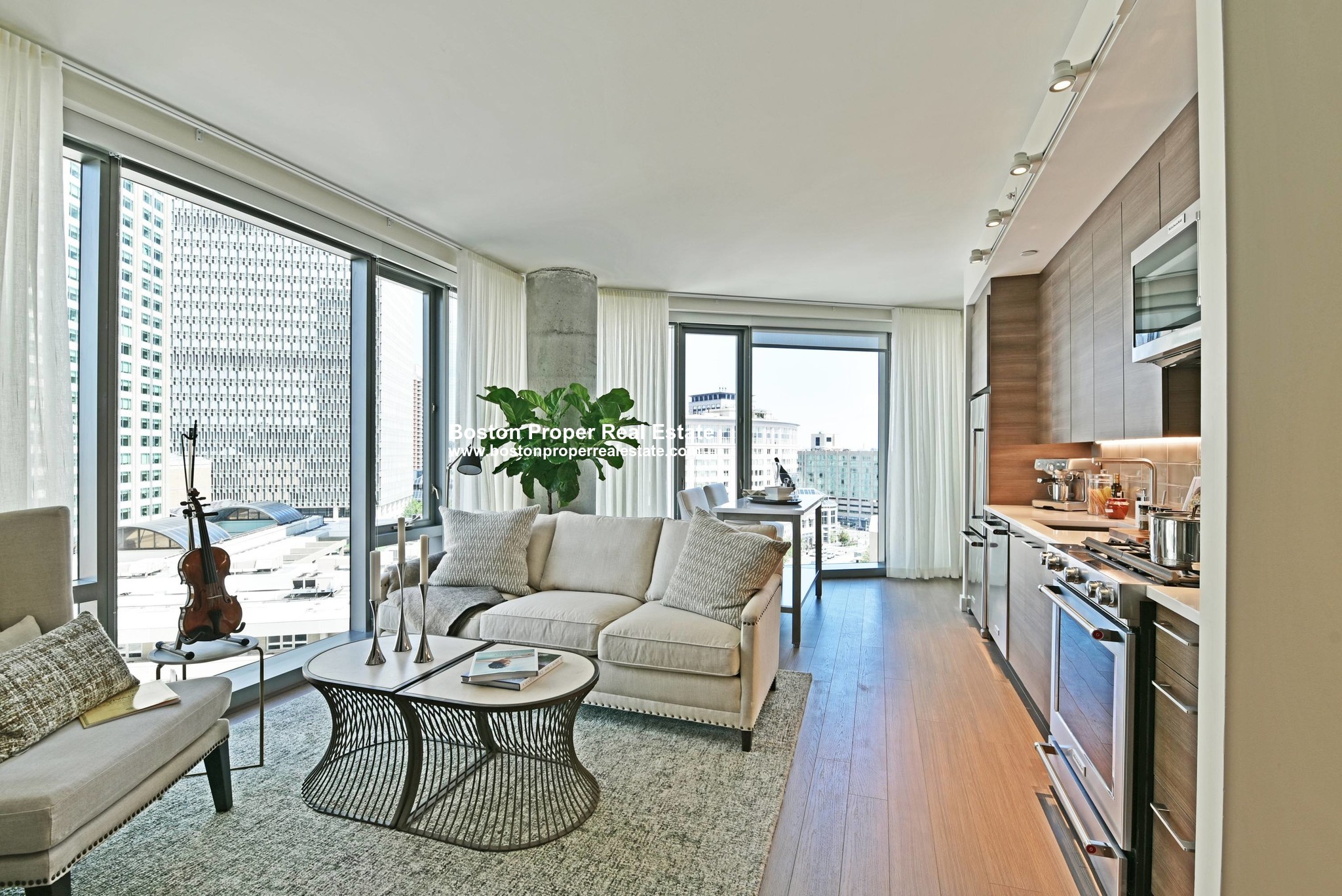 30 Dalton St, Back Bay