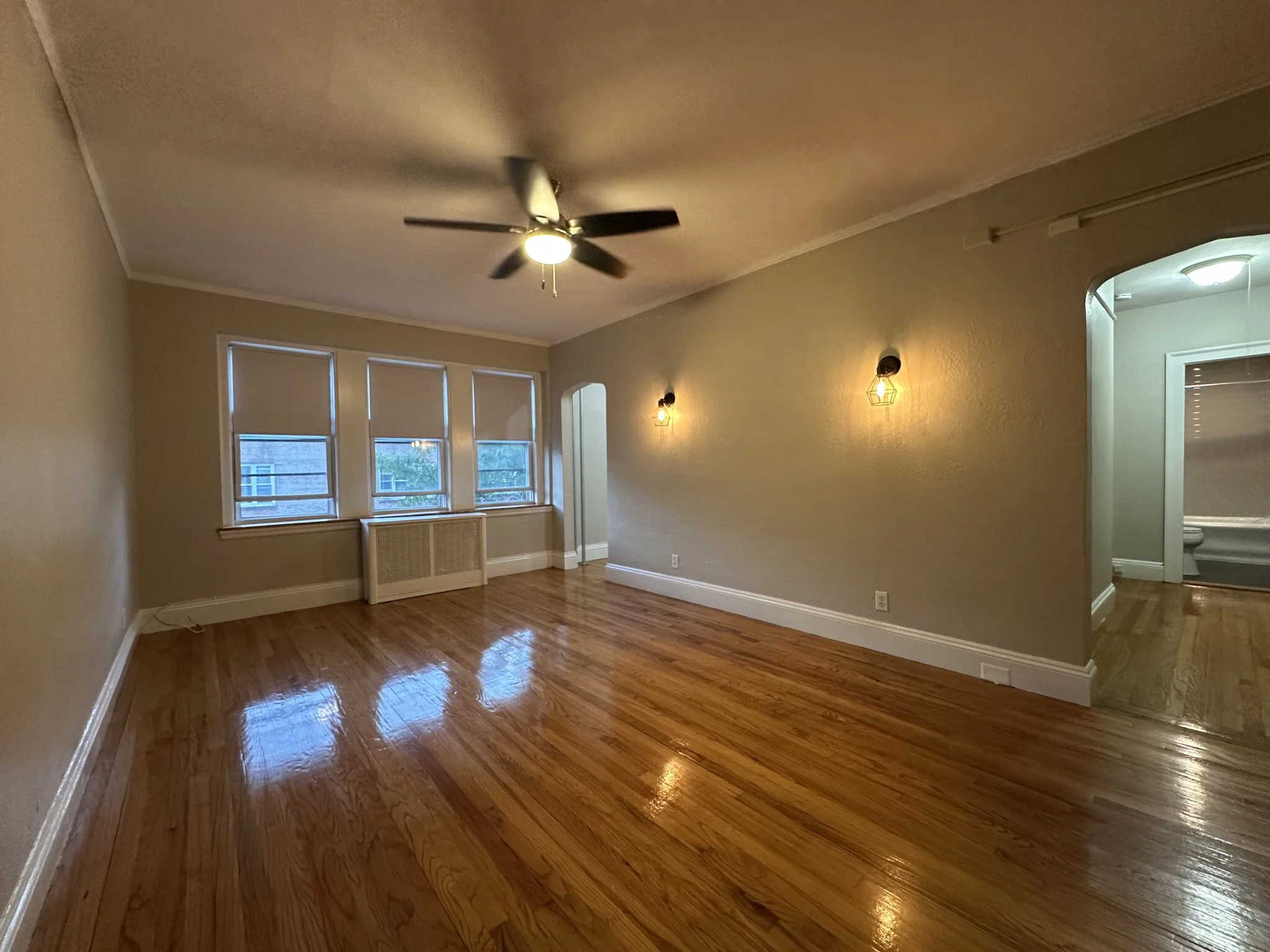 81 Strathmore Rd, Brighton