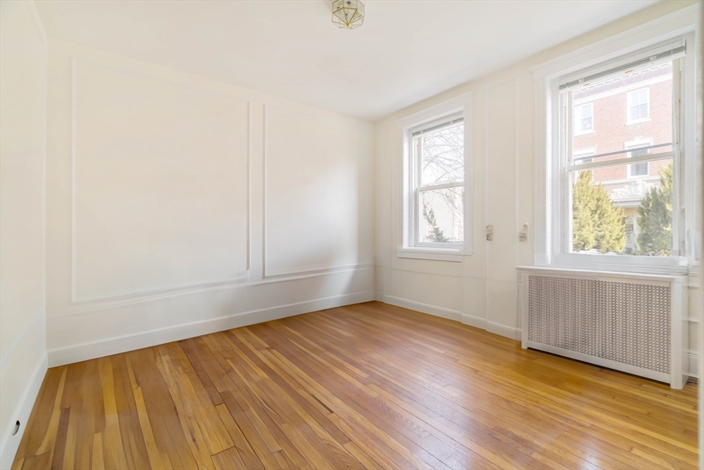 32 James St, North Brookline