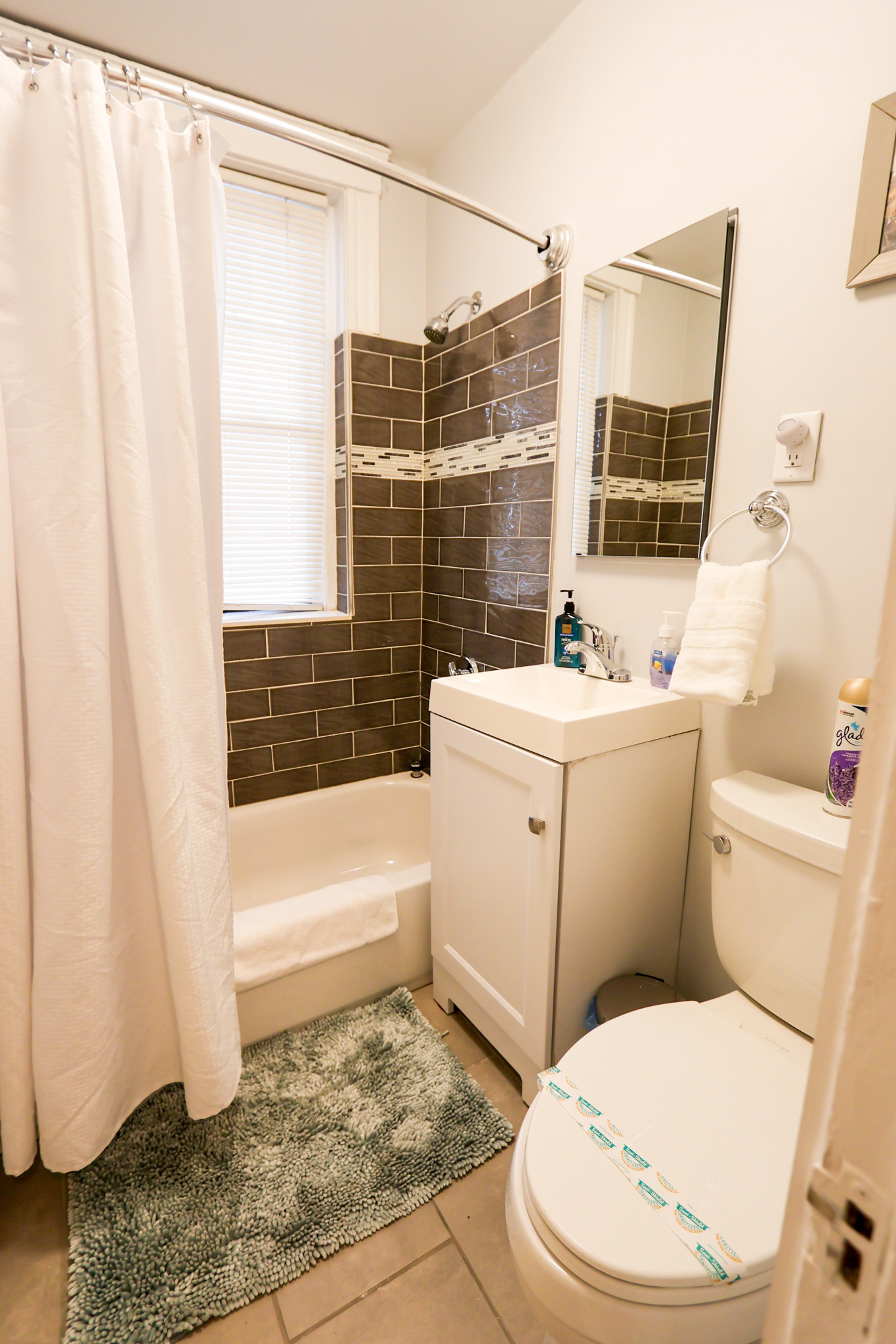 185 Chestnut Hill Ave, Brighton