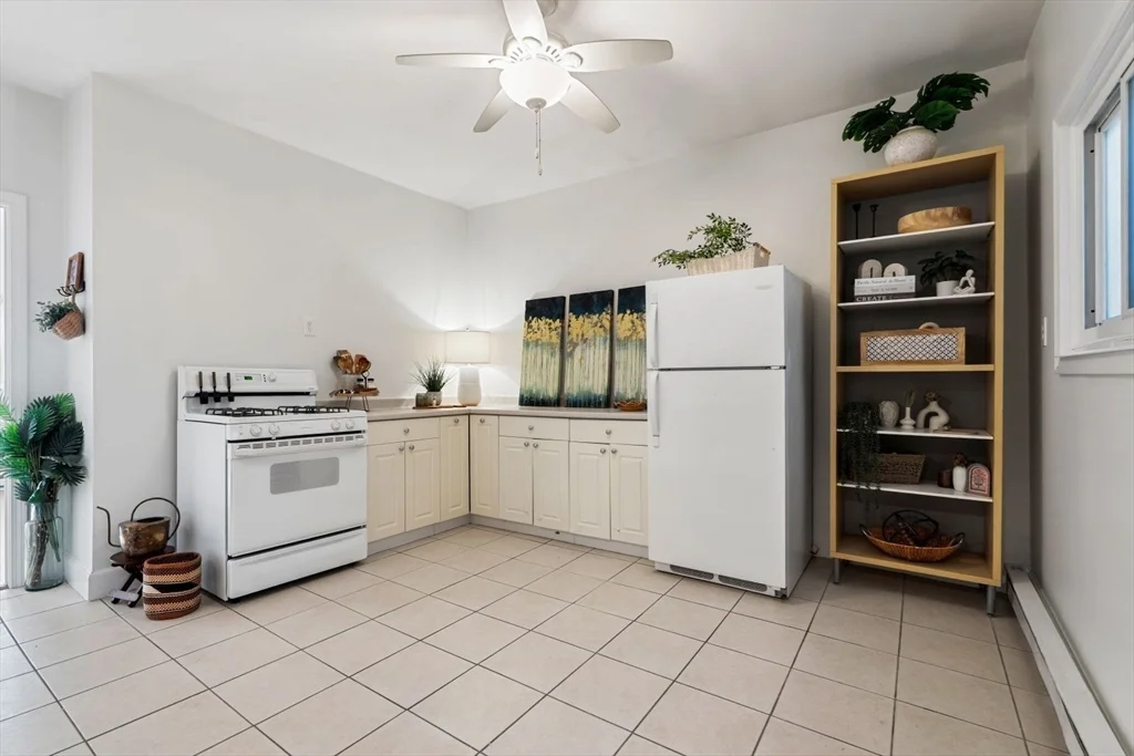 377 Dorchester St, South Boston