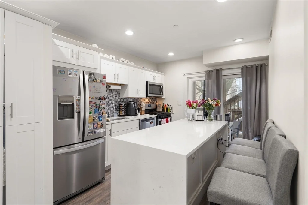 40 Morris St, East Boston