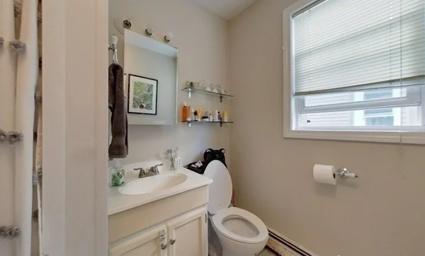 8 Speridakis Ter, Cambridgeport