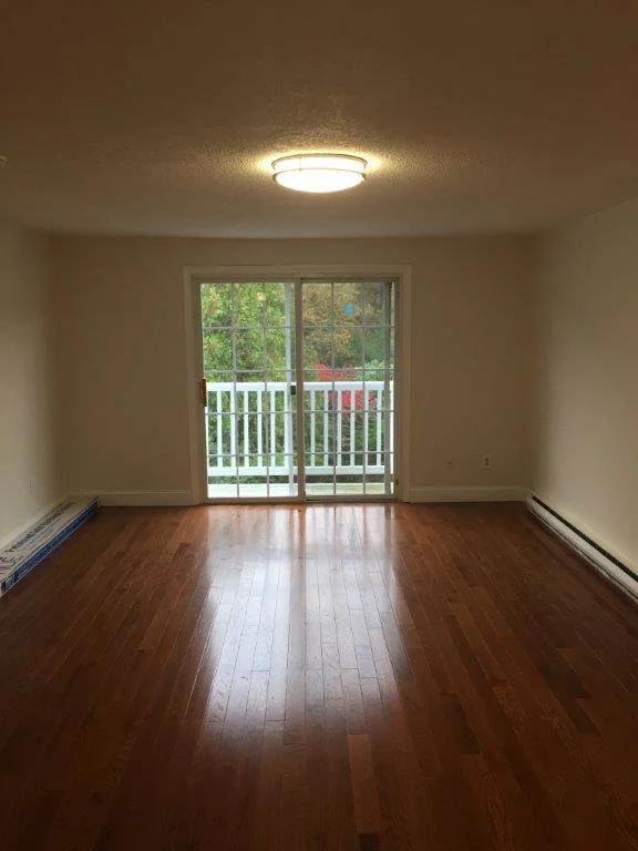 217 Beaver Dam Rd, Plymouth