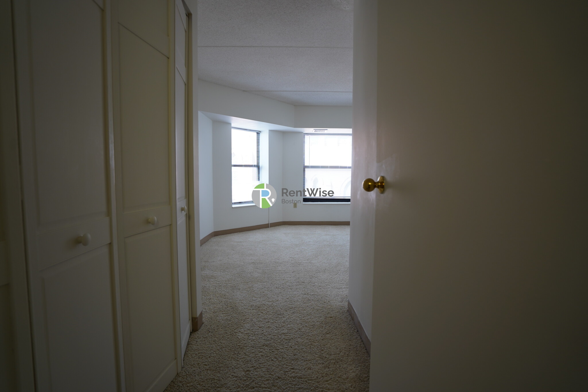 10 Magazine St, Cambridgeport