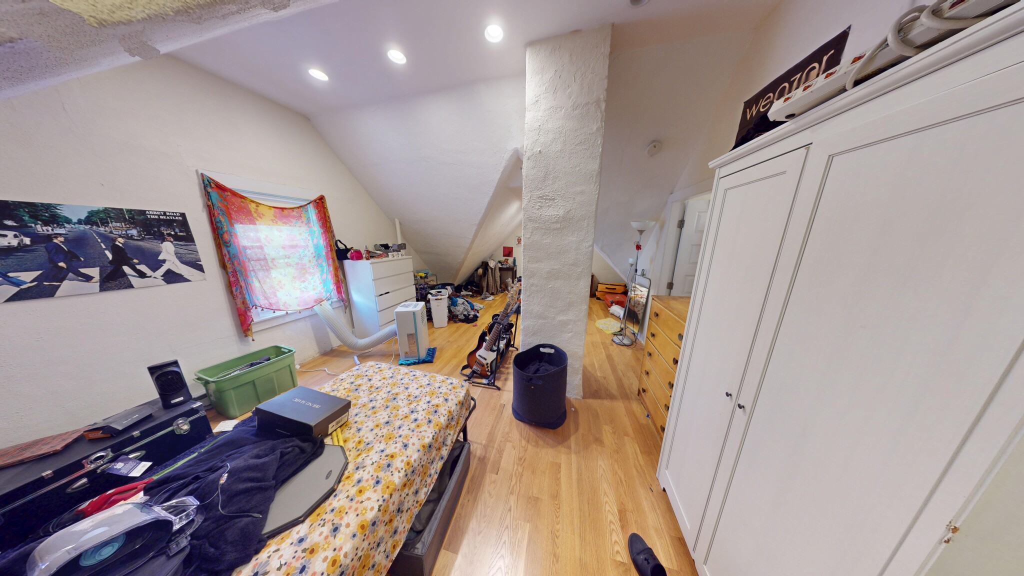 1 Woodstock Ave, Brighton